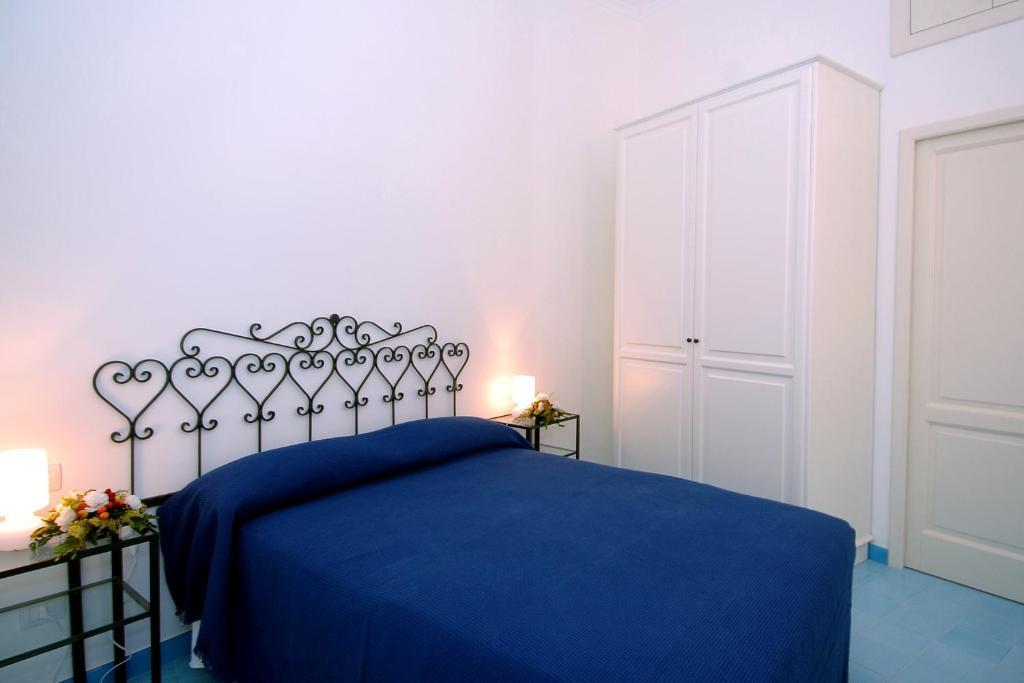 Standard Double Room No Sea View,284001905:JPEG