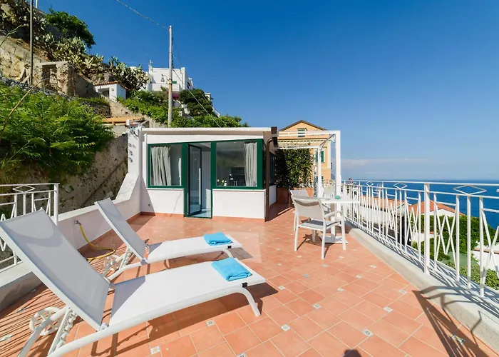 Bed and Breakfast Eden Sul Mare Amalfi